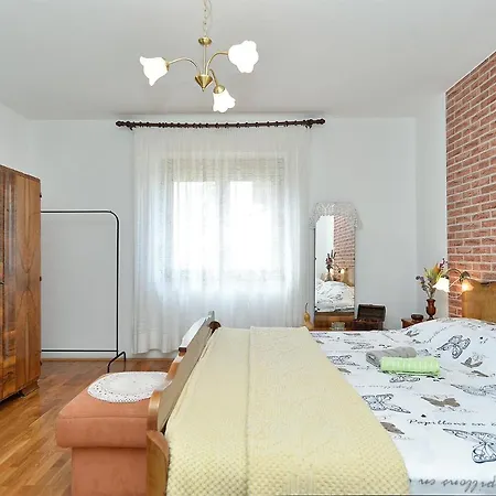 Vilim 2226 Apartament