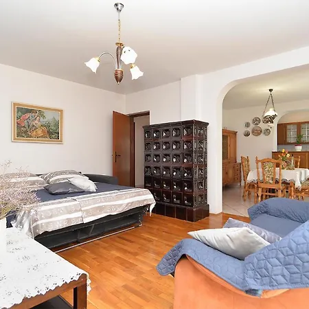 Vilim 2226 شقة بولا