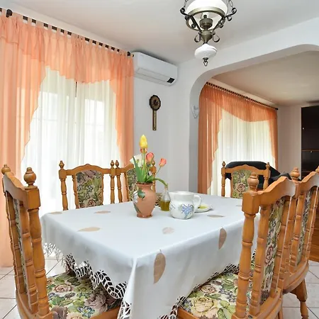 Apartamento Vilim 2226 Pula